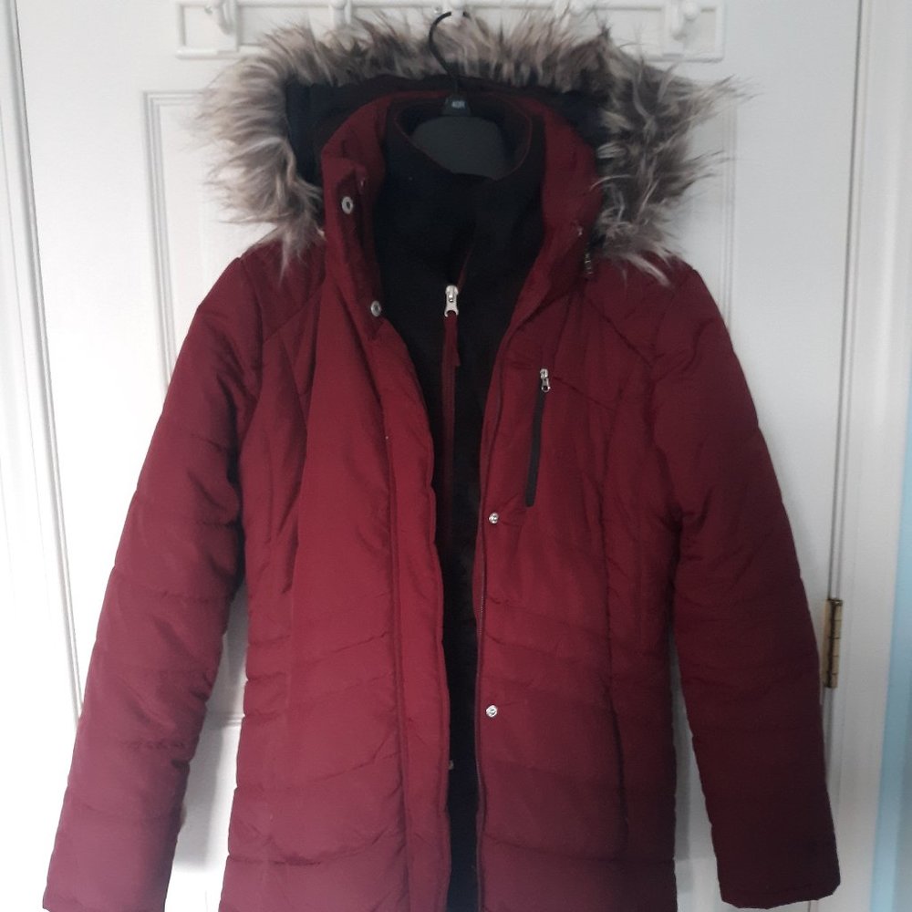 NWT Free Country Deep Cranberry Parka, size S